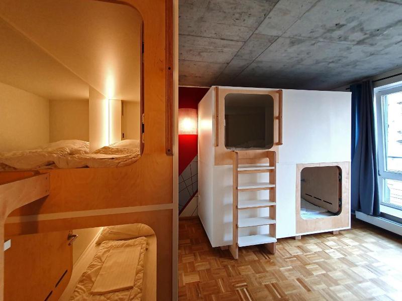 Five Elements Hostel image
