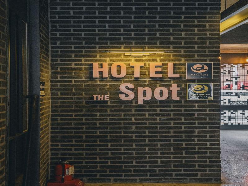 Hotel The Spot image
