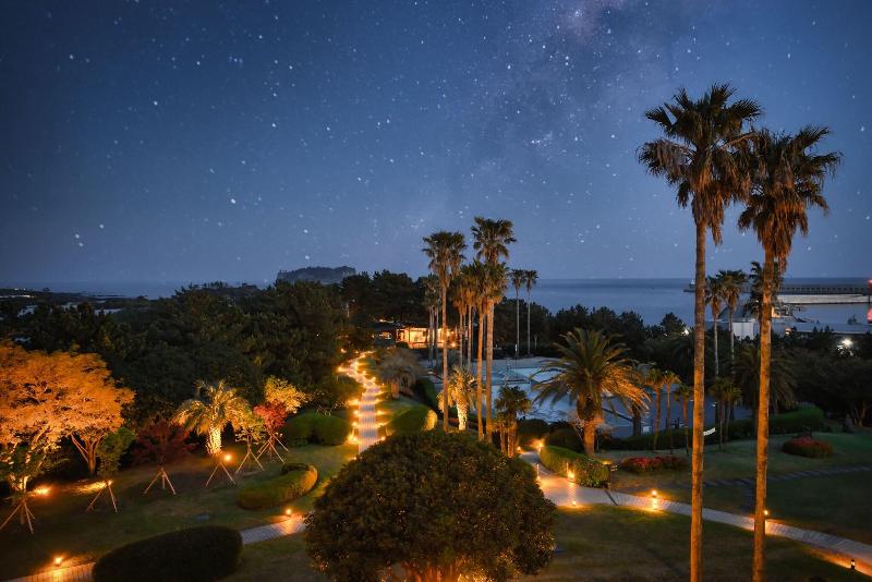 Kensington Resort Seogwipo image