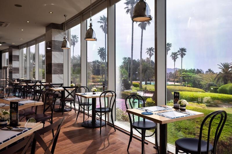 Kensington Resort Seogwipo image