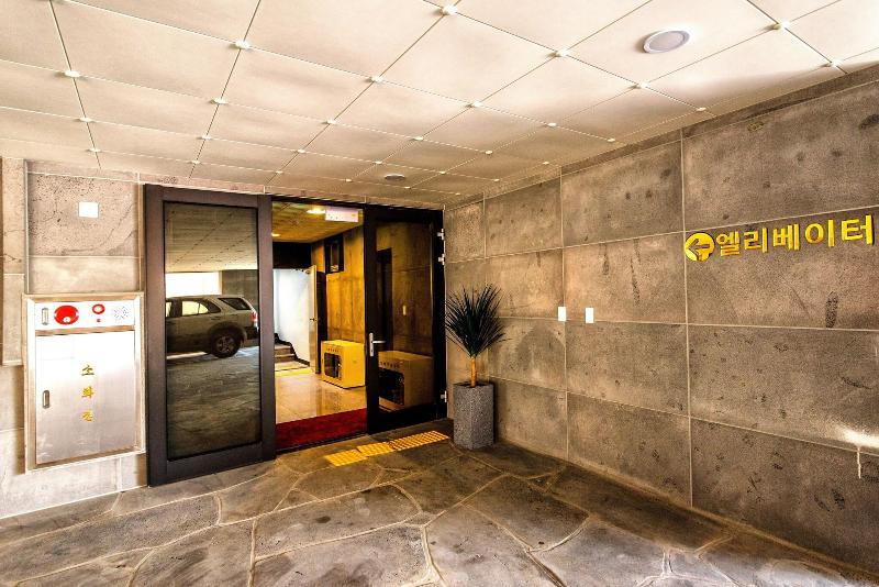 BK Hotel Jeju image