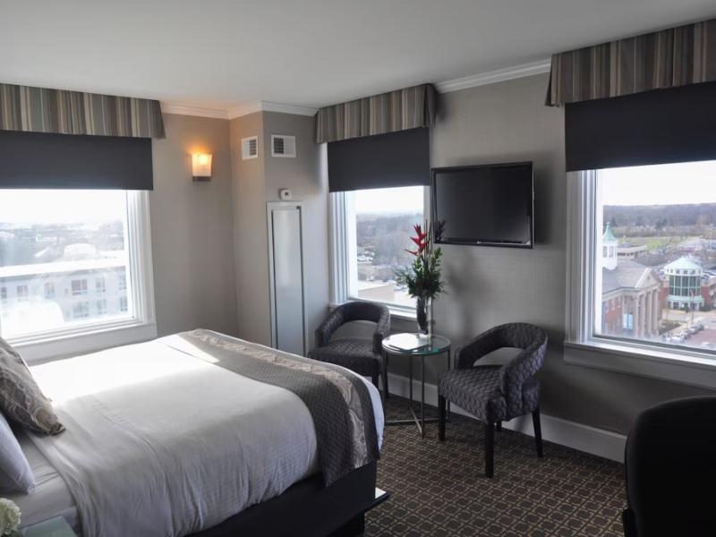 Voco The Tiger Hotel, Columbia, Mo By IHG image