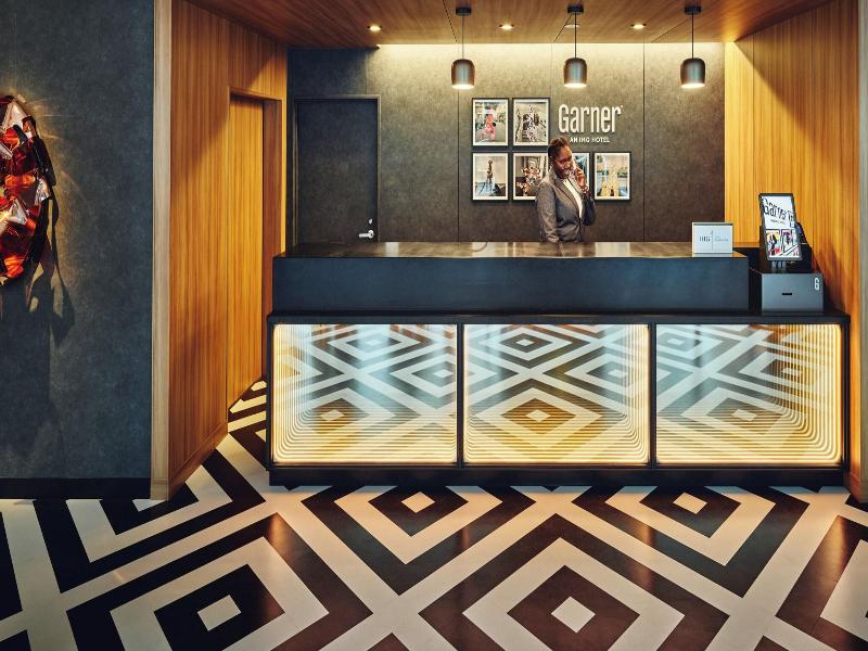 Hotel WBF Hommachi image