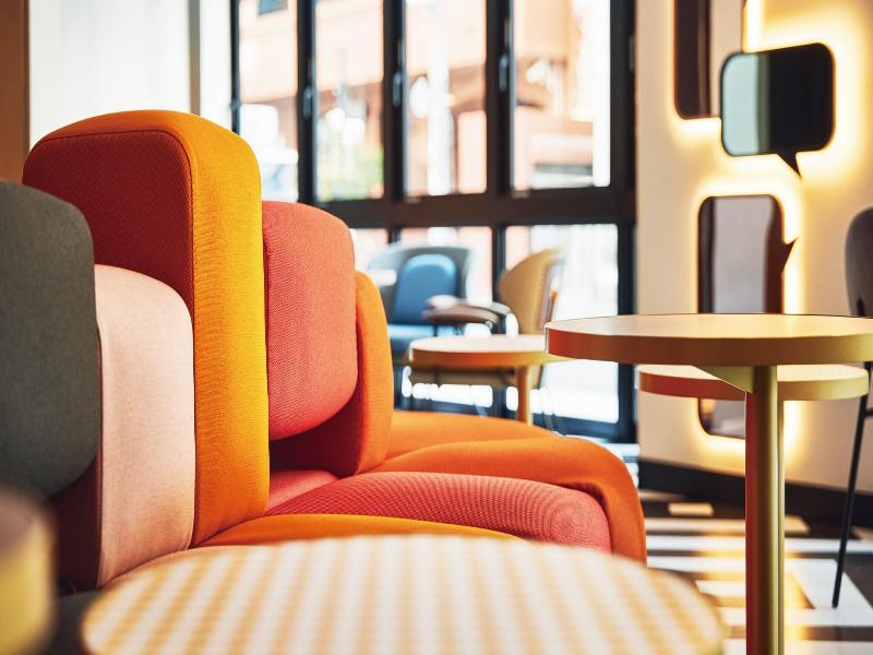 Hotel WBF Hommachi image