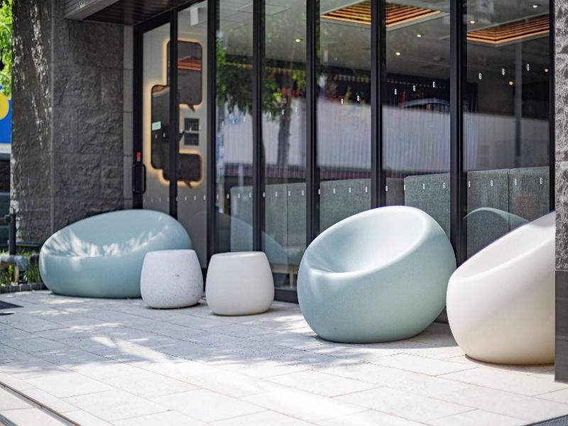 Hotel WBF Hommachi image