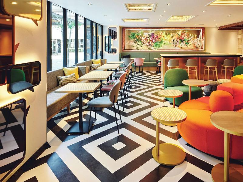 Hotel WBF Hommachi image