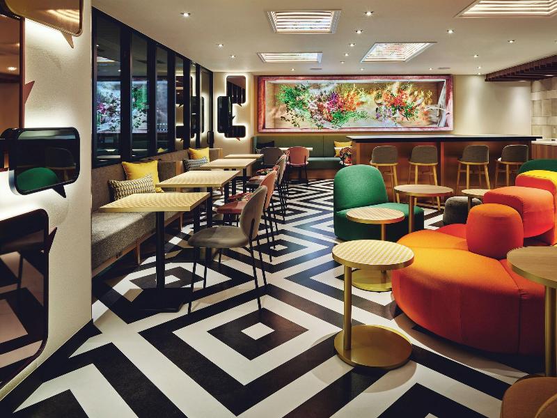 Hotel WBF Hommachi image
