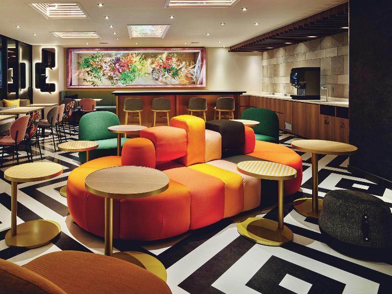 Hotel WBF Hommachi image