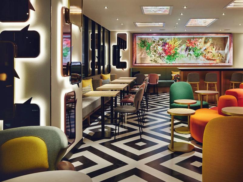 Hotel WBF Hommachi image