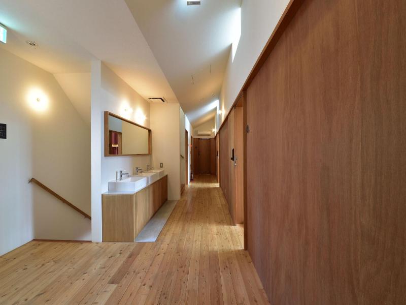 Hostel Mitsuwaya Osaka image