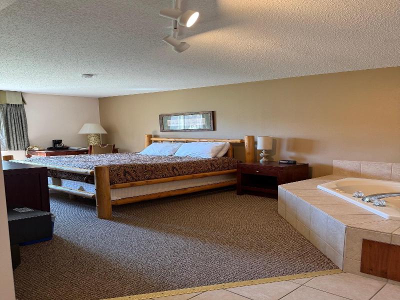 Magnuson Hotel Nisswa image