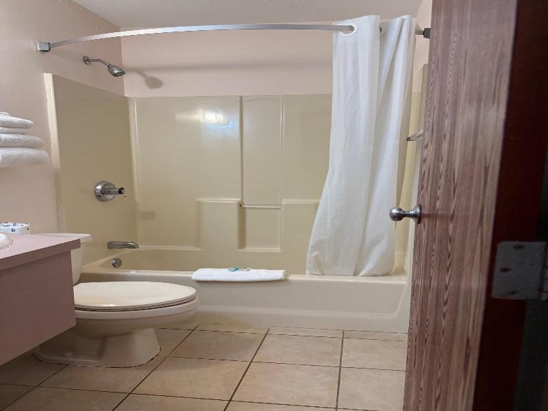 Magnuson Hotel Nisswa image