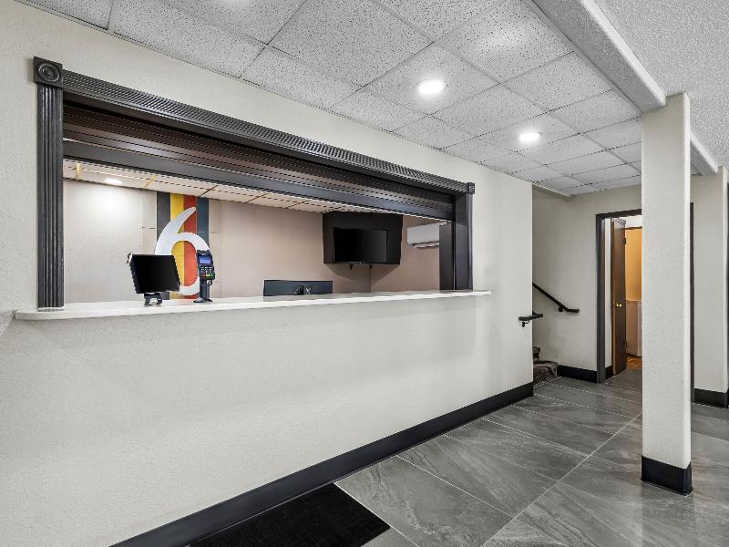 Motel 6 North Sioux City, SD – I-29 North image