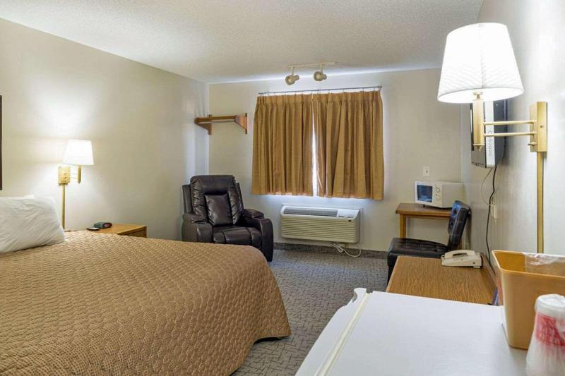 Motel 6 North Sioux City, SD – I-29 North image