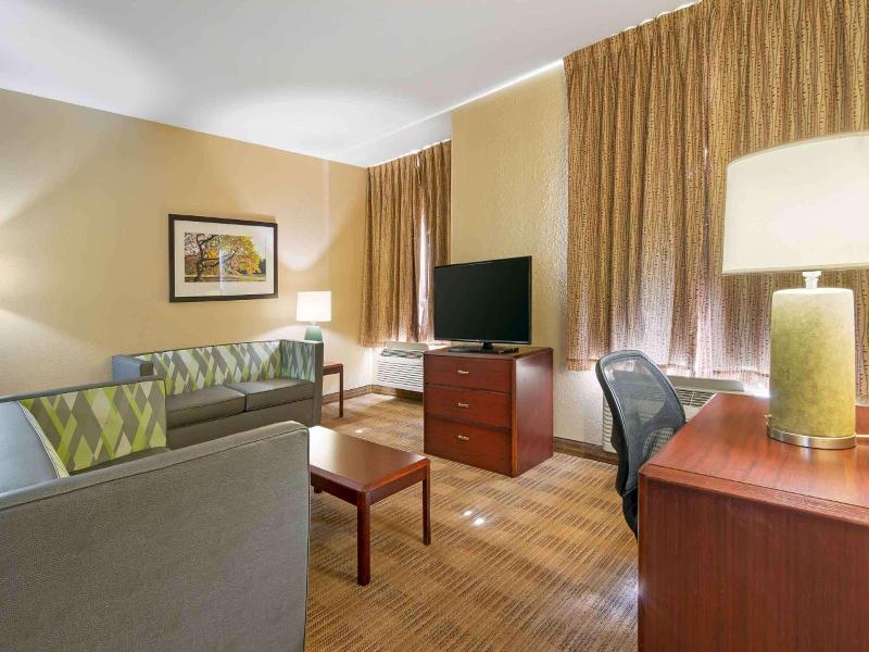 Extended Stay America- Kansas City - Metcalf Ave image