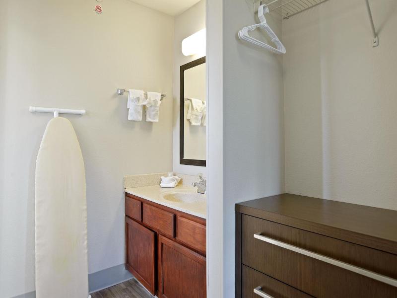 Extended Stay America Kansas City - Lenexa - 87th image
