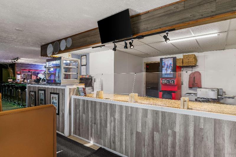 Americas Best Value Inn Lincoln Airport image