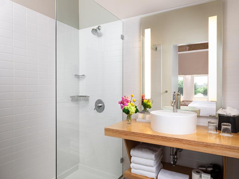 Canvas Hotel Dallas image