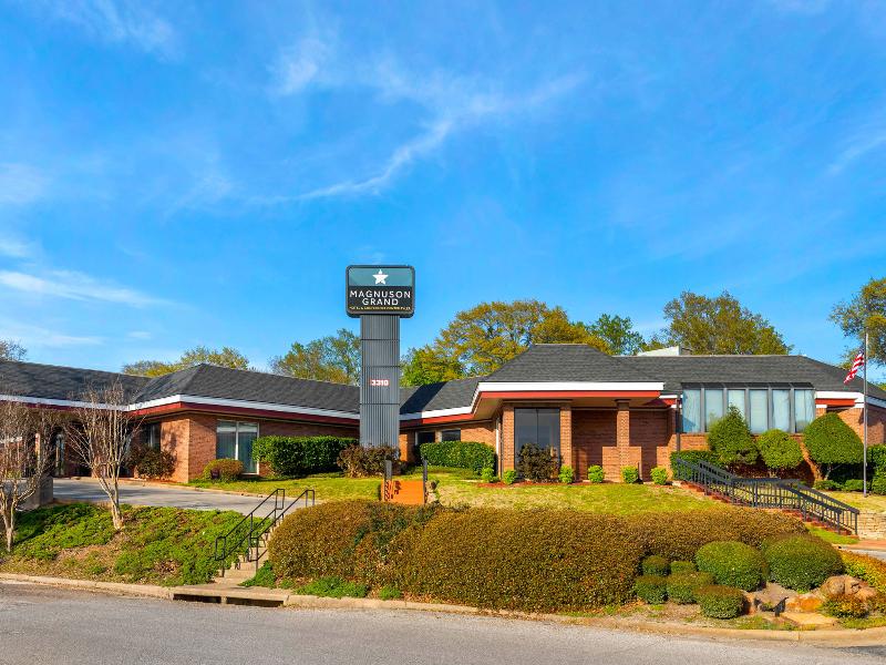 Magnuson Grand Hotel and Conference Center Tyler image