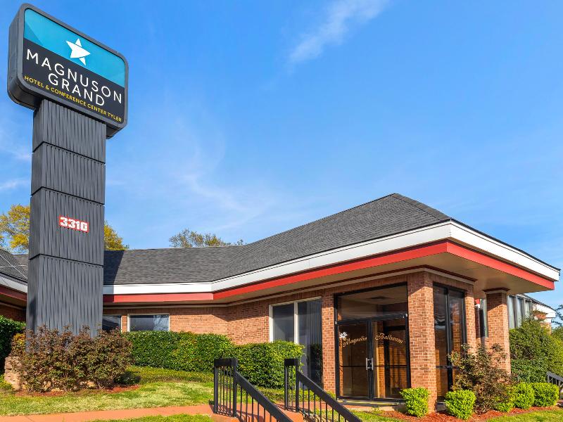Magnuson Grand Hotel and Conference Center Tyler image