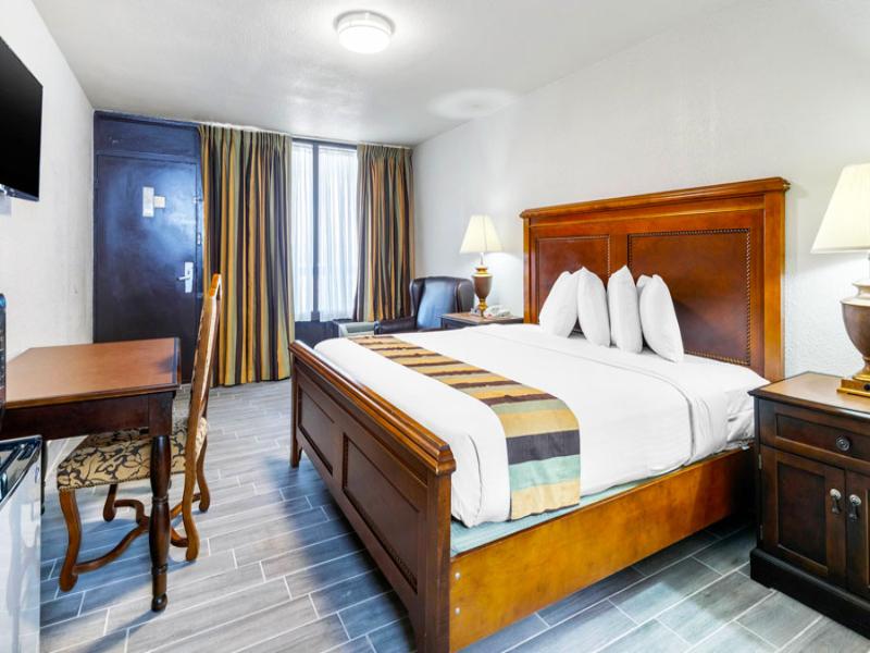 Magnuson Grand Hotel and Conference Center Tyler image