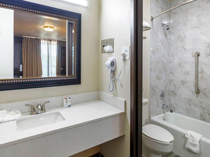 Magnuson Grand Hotel and Conference Center Tyler image