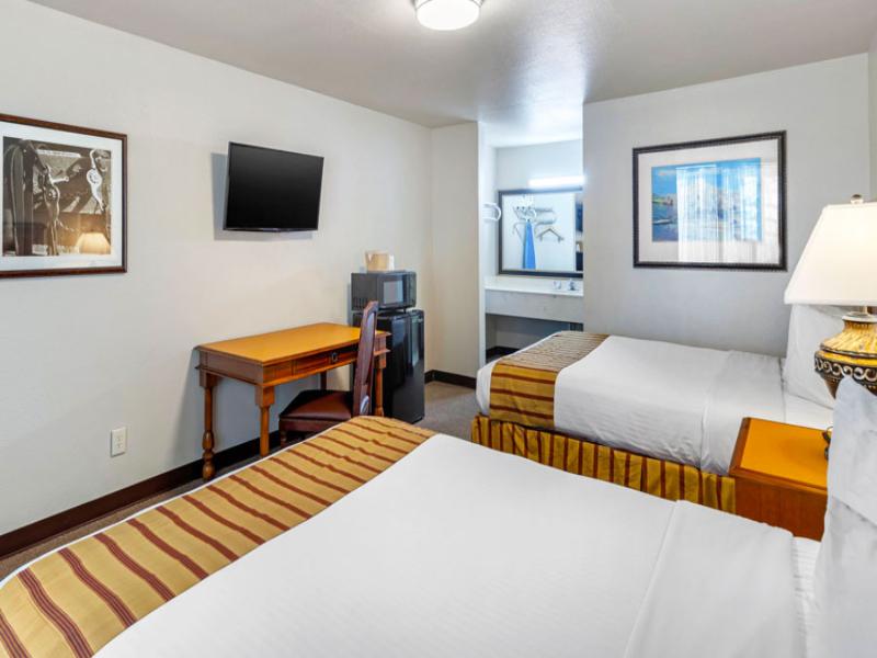 Magnuson Grand Hotel and Conference Center Tyler image
