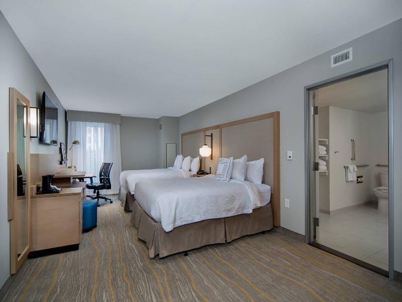 Fairfield Inn & Suites Fort Worth Downtown/Convent image