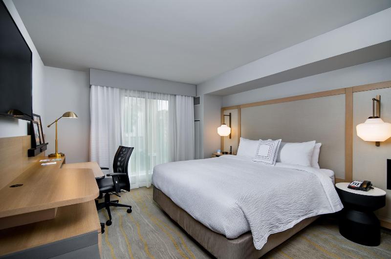 Fairfield Inn & Suites Fort Worth Downtown/Convent image