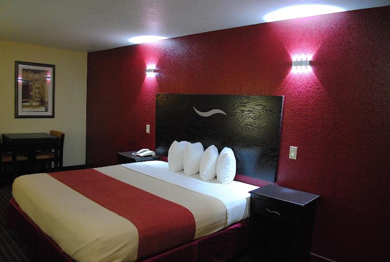 Scottish Inns Fort Worth image