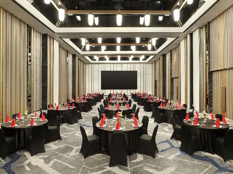 Novotel Suites Yogyakarta Malioboro image