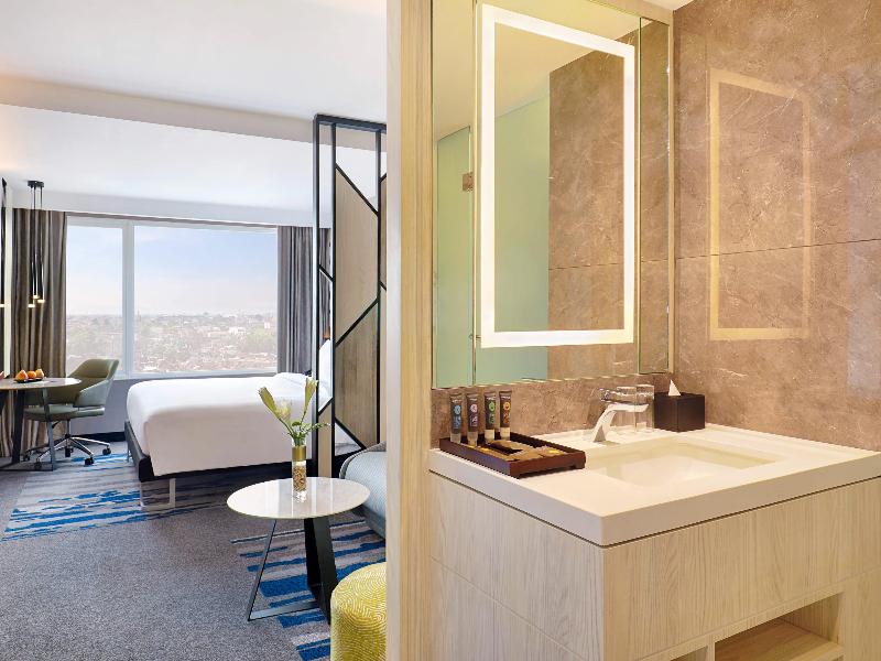Novotel Suites Yogyakarta Malioboro image