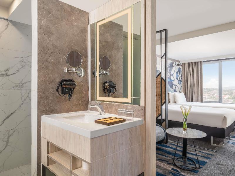 Novotel Suites Yogyakarta Malioboro image