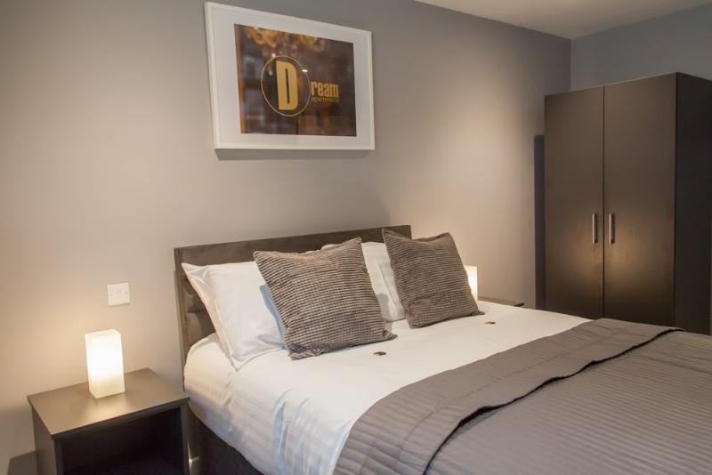 Dream Apartments Quayside Newcastle image