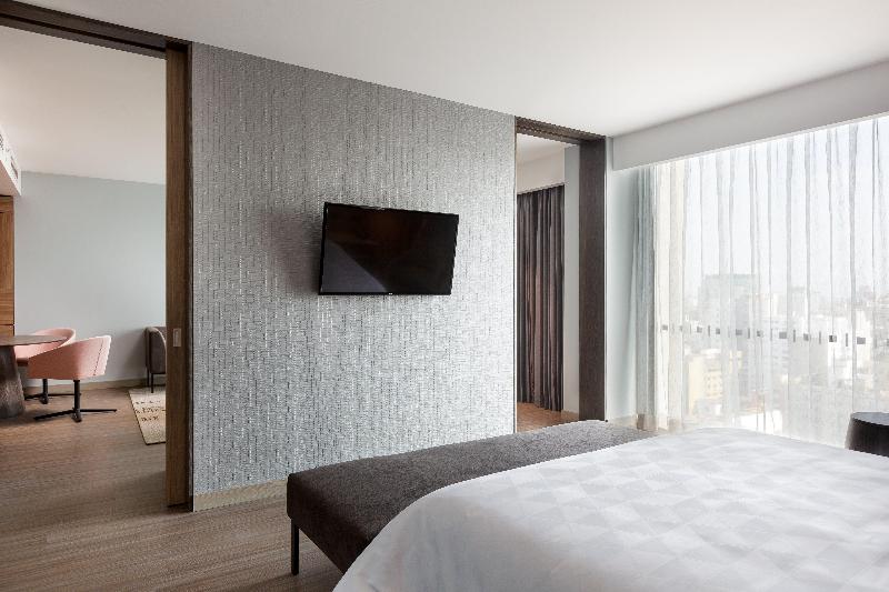 Holiday Inn Lima Miraflores image