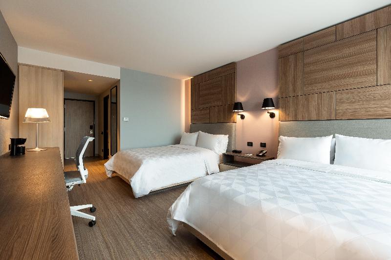 Holiday Inn Lima Miraflores image