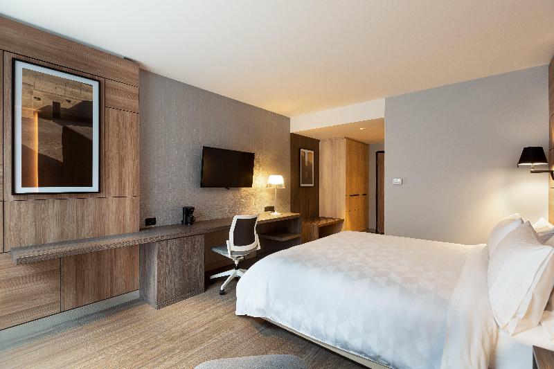 Holiday Inn Lima Miraflores image