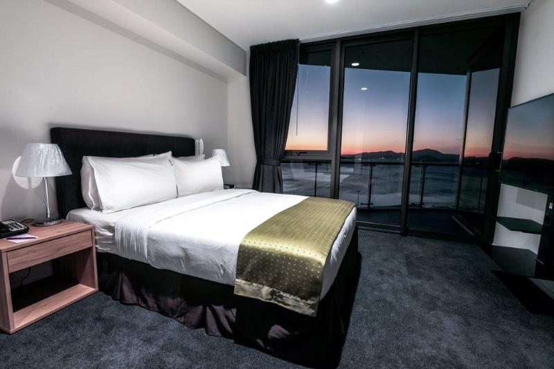 Crowne Plaza Residences Port Moresby image