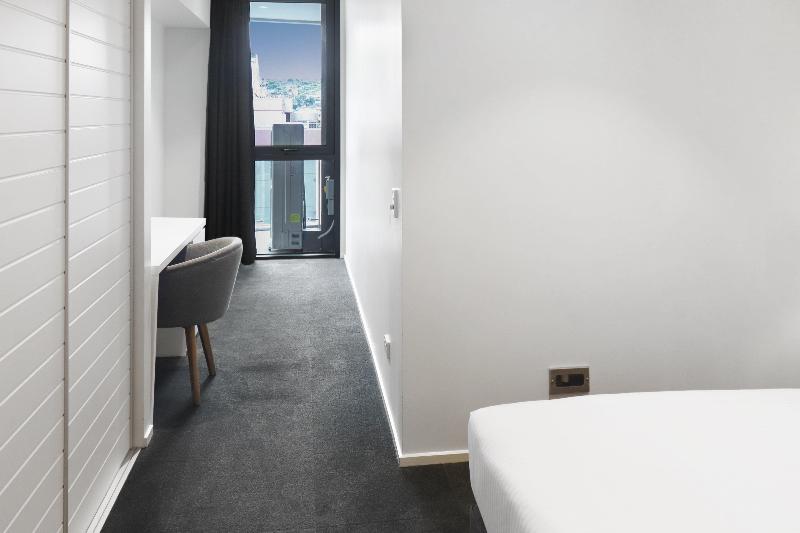 Crowne Plaza Residences Port Moresby image