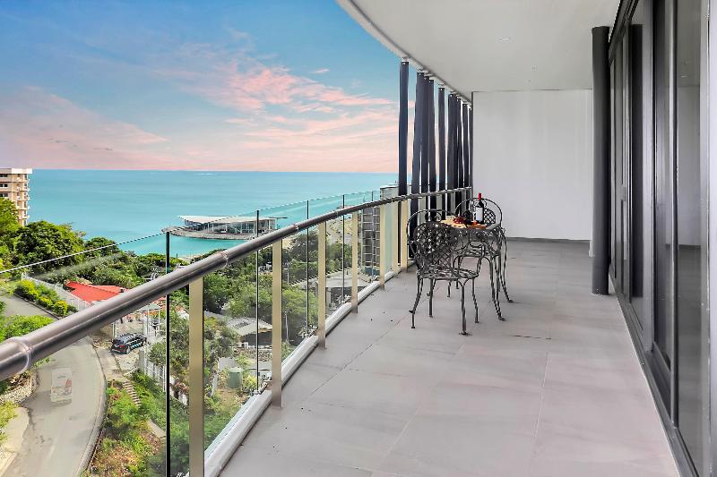 Crowne Plaza Residences Port Moresby image