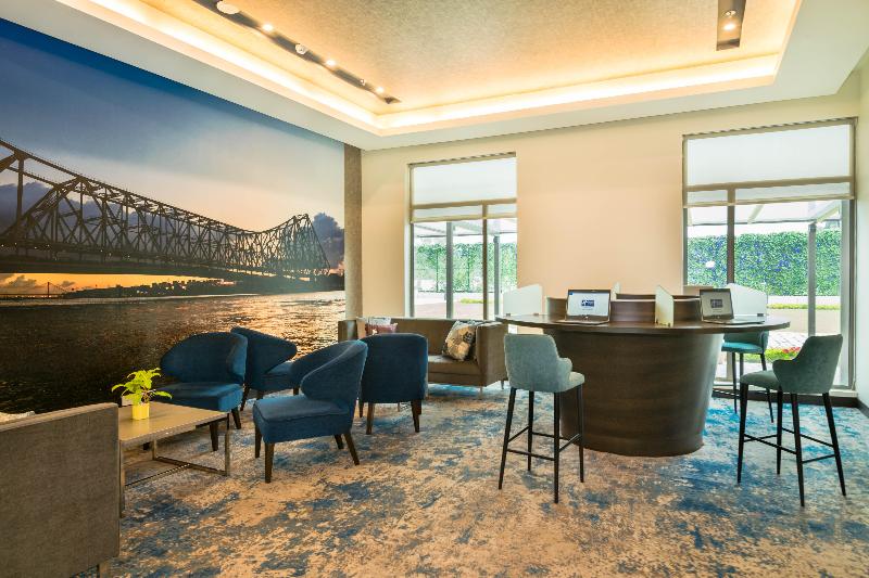 HOLIDAY INN EXPRESS Kolkata Airport