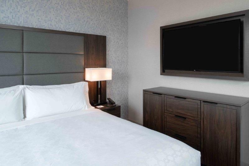 Holiday Inn Express Boston South - Quincy image