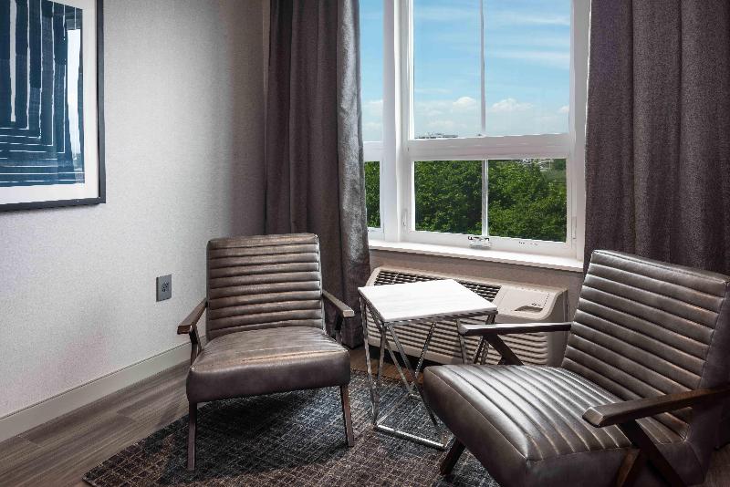Holiday Inn Express Boston South - Quincy image