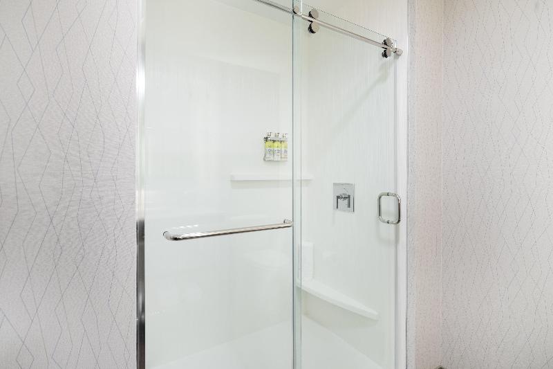 Holiday Inn Express Boston South - Quincy image
