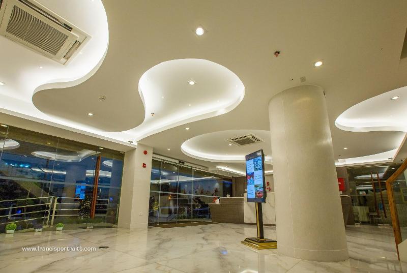 Star Plaza Hotel image