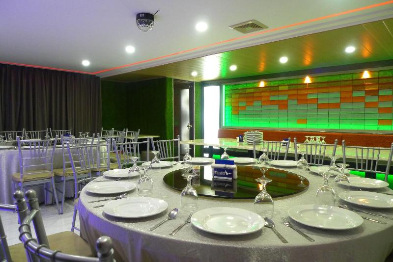 Star Plaza Hotel image