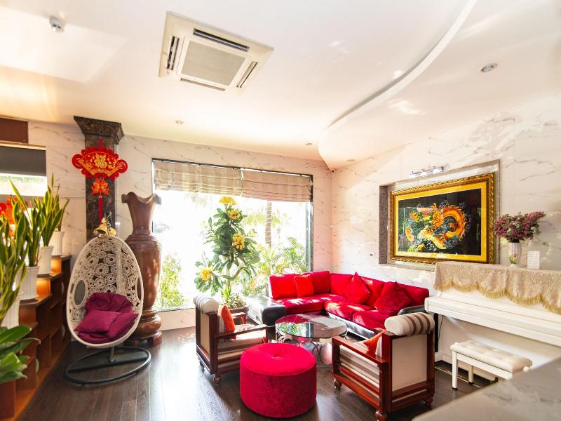 Long Bao Chau Hotel image
