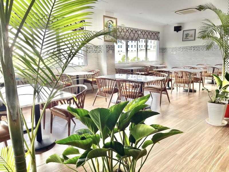 Long Bao Chau Hotel image