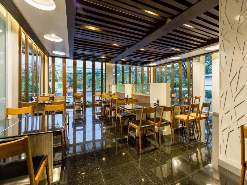 V HOTEL UBON RATCHATHANI