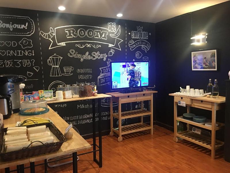 Room Doze Apartments image